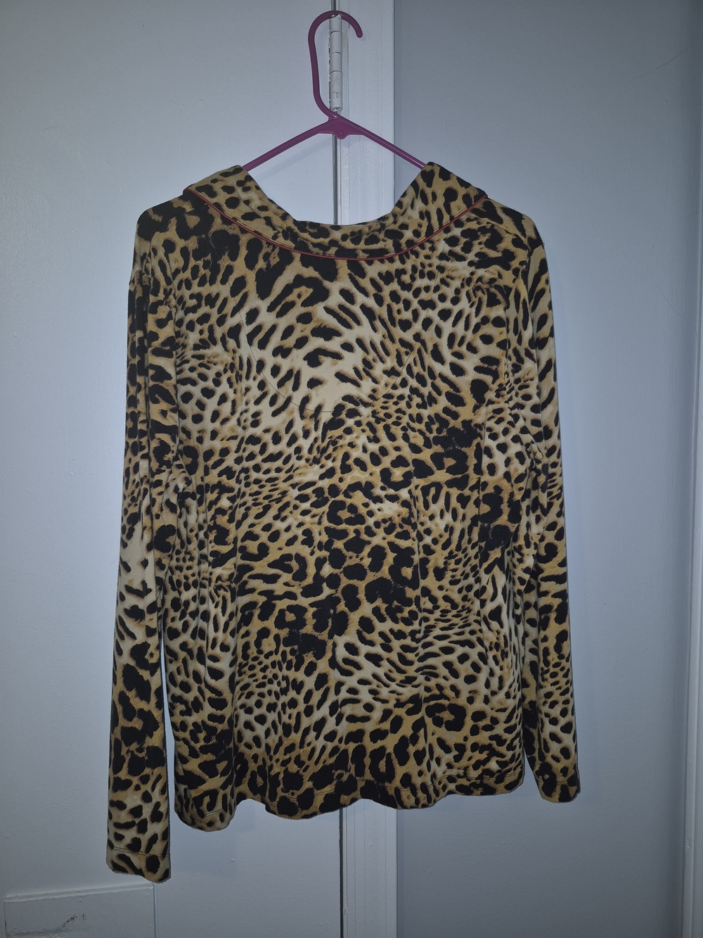 Soma XL Leopard Print Button-Up Pajama Top with Red Piping - Picture 7 of 7
